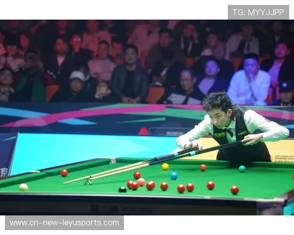 斯诺克国锦赛：15座排名赛冠军出局，世界第三惨遭淘汰，大黑马狂奔