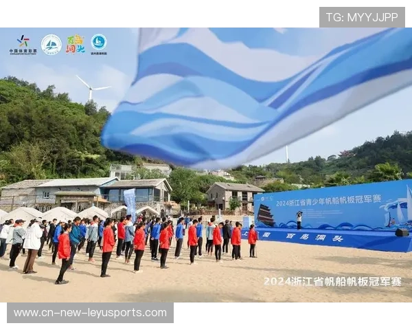 世界帆板赛推动青少年帆船体验营落地推广海上运动 世界帆板赛推动青少年帆船体验营落地推广海上运动
